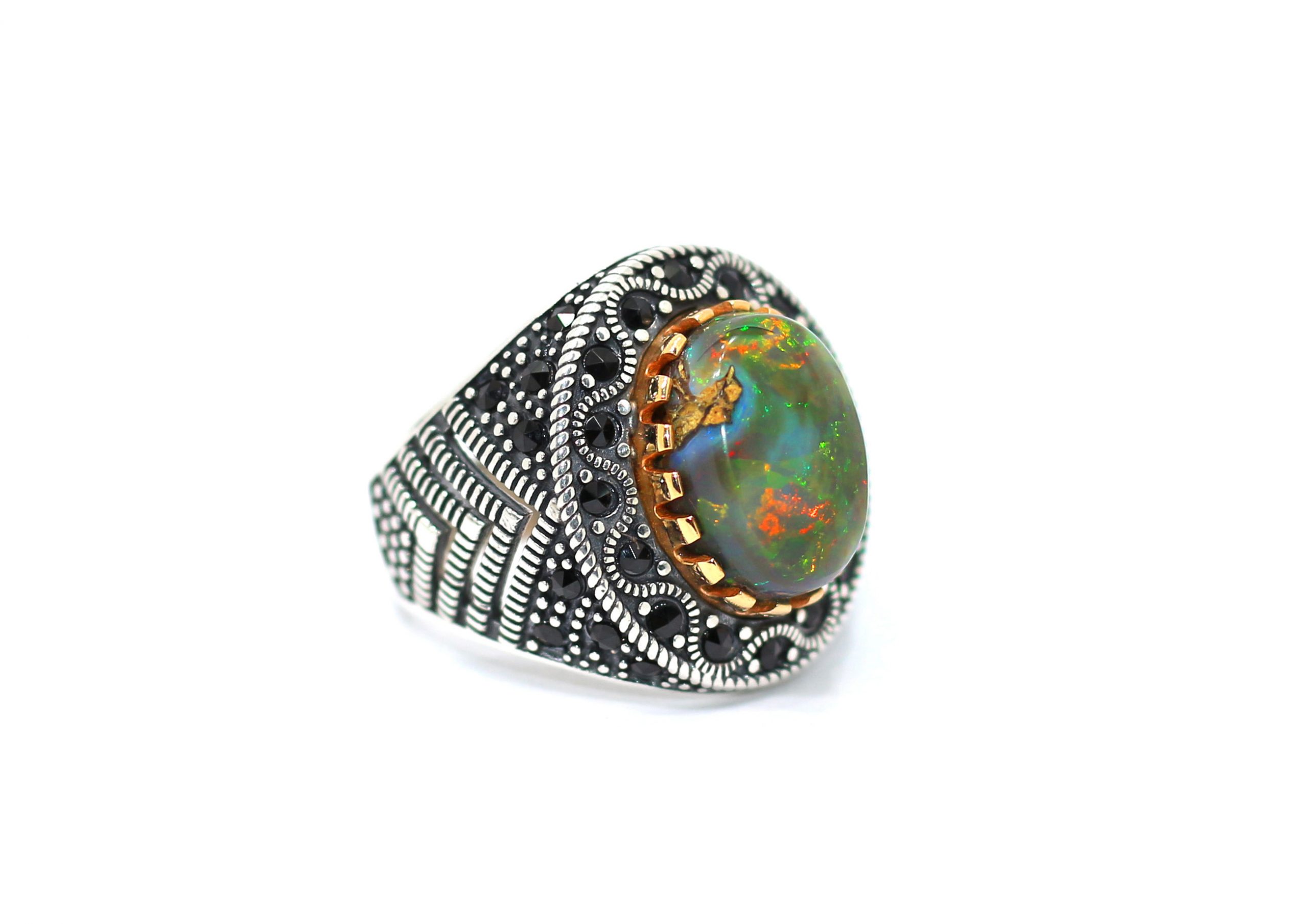 خاتم اوبال ناري Opal الحجر النفيس او عين الشمس الشريف للاحجار الكريمة Gemstones