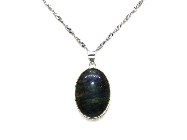 دلايات من حجر عباس آباد الطبيعي جاذب المغناطيس الشريف للاحجار الكريمة Gemstones